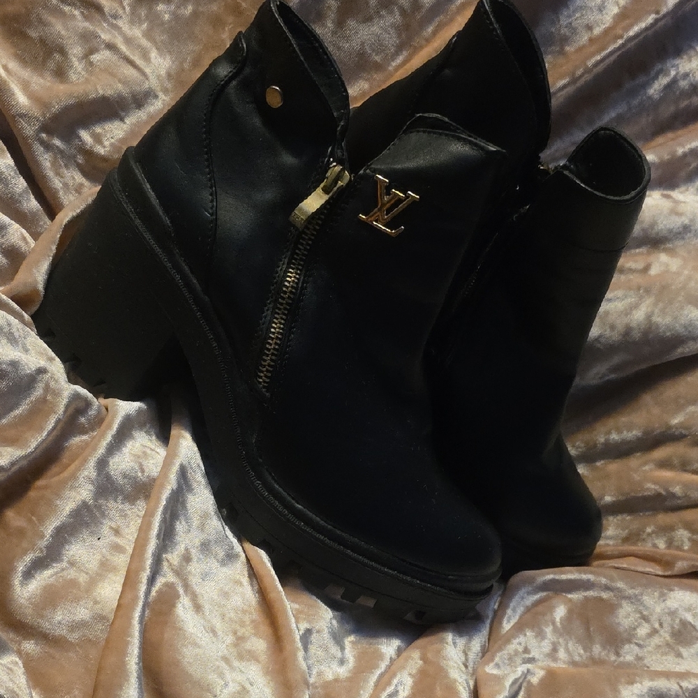 Louis Vuitton Black Heeled Boots with Gold Accent